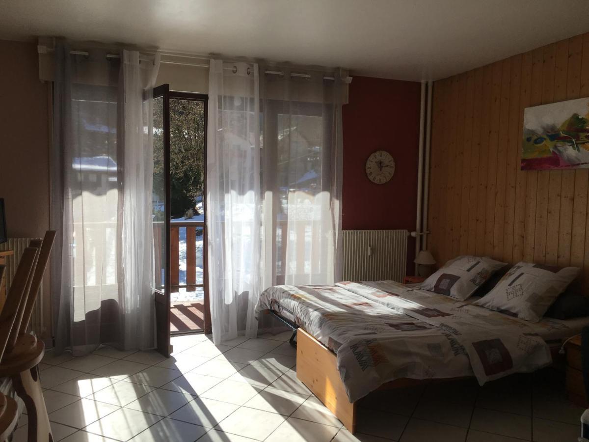 Au Pieds Des 3 Vallees Brides-les-Bains Exterior foto